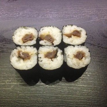 Inari maki