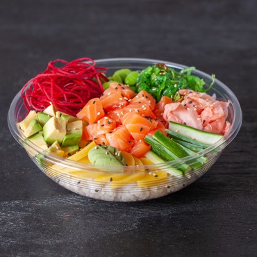 Poke bowl losos